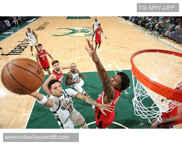 罗林斯疯狂表现全场最高24投11中斩获26分7篮板5助攻1抢断助力球队胜利