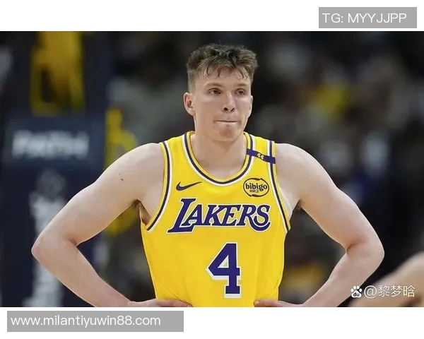 湖人季前赛遭遇连败Buha称训练氛围显著改变雷迪克表现愈加急躁 湖人季前赛遭遇连败Buha称训练氛围显著改变雷迪克表现愈加急躁