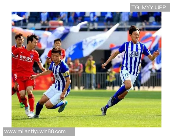 克瓦拉茨赫利亚训练受伤缺席合练球迷期待他早日回归赛场